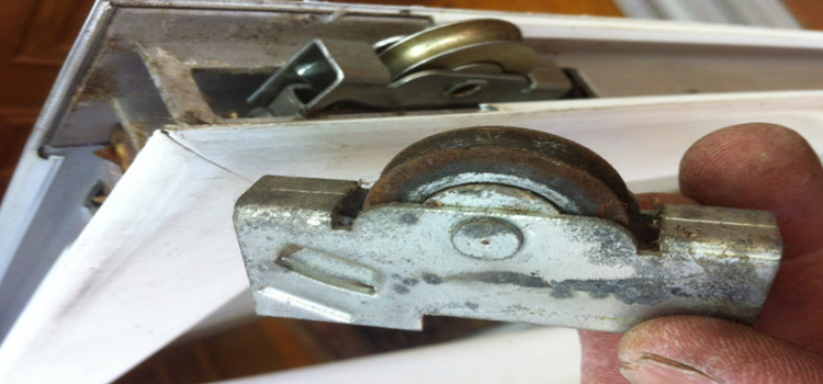 screen door roller repair in Chico